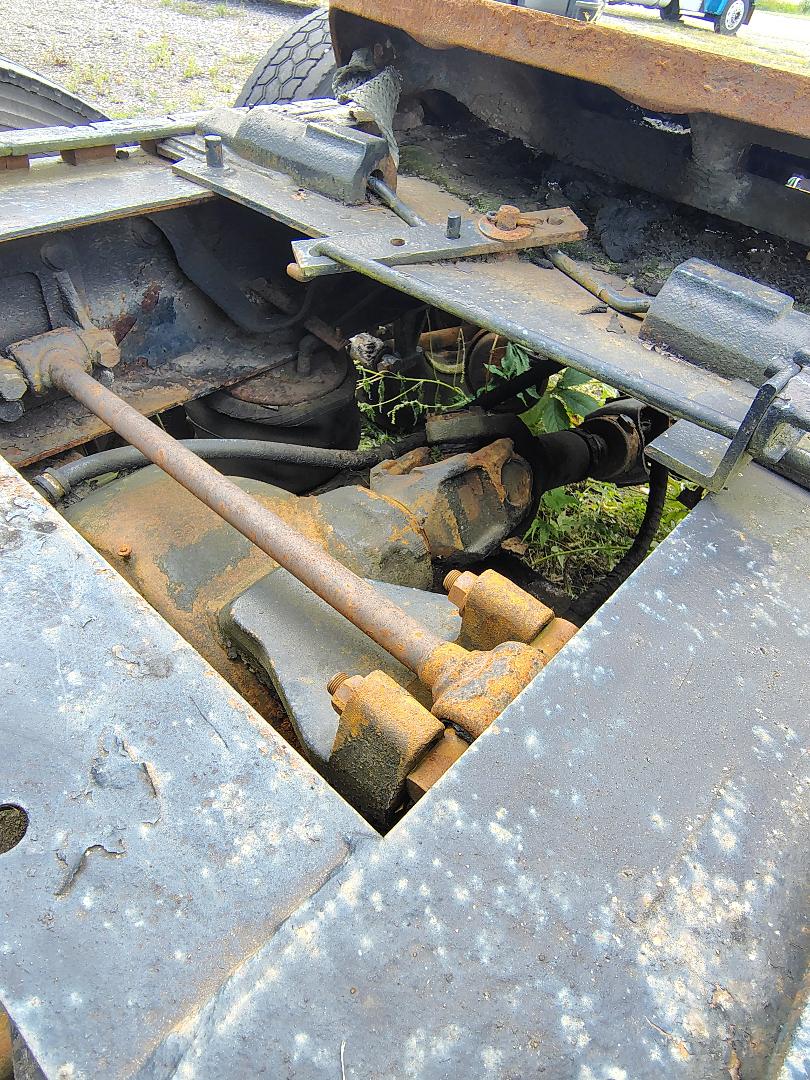 2000 INTERNATIONAL 9900 Eagle - Image 10